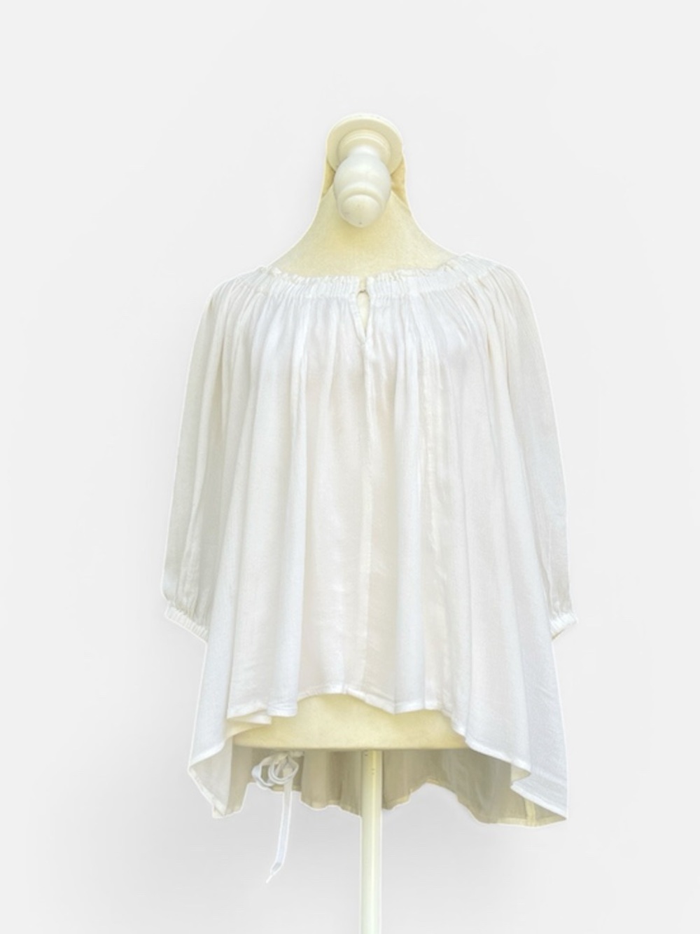 Moda International Flowy Peasant Blouse in White Size Small (Flawed)